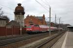 143 848-0 mit dem Fussballsonderzug 18994 von Berlin-Lichtenberg nach Wolfsburg Hbf in Rathenow.