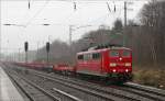 151 071 mit Ganzzug aus Rglns Wagen am 17.01.15 in Recklinghausen