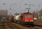 155 080 mit Güterzug in Richtung Süden am 14.03.14 in Düsseldorf Rath