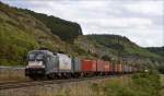 ES 64 U2-071  Eurogate  mit Containerzug in Richtung Norden am 22.08.14 in Karlstadt