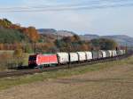 185 375 mit Gterzug am 06.11.11 bei Harrbach