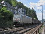 185 539 von TXL am 25.07.07 auf der linken Rheinstrecke gegenber von der  Pfalz 