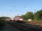 Crossrail 185 536-4 mit Containerzug in Kln-West am 06.08.09