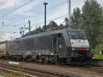 189 204 am 03.08.2011 mit Containerzug in Elsterwerda, einen Monat vor ihrem Zugunglck in Bleicherode.