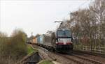 X 4 E-602 mit Containerzug in Richtung Hafen am 01.04.17 in Moorburg