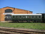 Im Arnstädter Freigelände abgestellter,historischer Reisezugwagen am 04.September 2021.