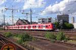 DB 423 048 verlässt am 7 Juni 2019 Köln Hbf.