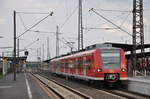 425 044-5 verlässt am 26.08.2017 als RB58 nach Frankfurt Süd den Hanauer Hbf.