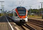   VIAS 401 gekoppelt mit VIAS 302 (ein 4-teiliger und ein 3-teiliger Stadler FLIRT) fhrt, als SE 10  RheingauLinie  Frankfurt Hbf - Wiesbaden Hbf - Koblenz Hbf - Neuwied (Umlauf VIA 25078), am