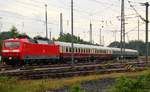 Abgestellt in Flensburg-Peelwatt war die 120 206-8 mit dem IC 2410/2417 Hanseat.