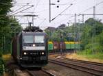 Da man Anfangs mit Dieselloks(BR 223 und BR 246) fuhr und diese enorme Schwierigkeiten in Rendsburg hatten wurden viele der Holzzüge ab Sommer mit E-Loks der BR 185(CFLCD) und E 437(Akiem/HSL)