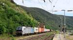 RP 193 134-4 REV/MMAL/01.08.23 mit Containerzug gen Koblenz.