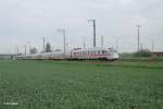 411 056  Waren (Mritz)  als ICE 21 Frankfurt/Main - Wien bei Regensburg Ost.