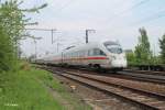 411 052-4  Travemnde  als ICE23 Dortmund - Wien bei Regensburg Ost.