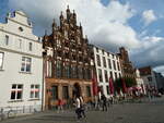 (254'594) - Restaurants am 1.