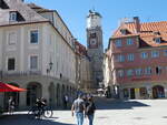 (254'802) - Gesch�fte und Kirche St.
