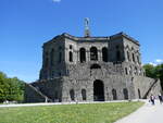 (275'425) - Burgruine L�wenburg auf der Wilhelmsh�he am 11. Mai 2025 in Bad Wilhelmsh�he