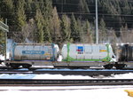 4955 404-1 (Sdggmrs) beladen mit zwei Containern der Firmen  Richter  und  H&S Cross  am 19.