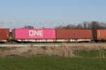 4576 221 (Sggnss) von  AAEC  am 8. April 2025 bei Bernau am Chiemsee.