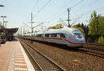   Der ICE3 der BR 407 Tz 710, Siemens Velaro D, fährt am 21.04.2019 durch Köln-Porz in Richtung Köln.