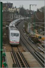 Ein ICE erreicht aus Richtung Stuttgart kommend Ulm HBF.