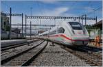 Der DB ICE 4 9019 als ICE 376 auf dem Weg nach Frankfurt (Main) Hbf verlässt Spiez.