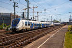   National Express 652 (ein dreiteiliger Bombardier Talent 2) gekuppelt mit  National Express 368 (ein fünfteiliger Bombardier Talent 2) verlassen am 01.06.2019, als RE 7