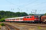   Die 111 156-6 (91 80 6111 156-6 D-DB) der DB Regio NRW schiebt den RE 9 (Rhein-Sieg-Express) Siegen - Köln - Aachen am 08.06.2014 von Betzdorf/Sieg weiter in Richtung Köln.