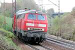 218 438-0und 218 427-3 mit Dosto-Zug im Sandwich auf der Geislinger Steige am 20.04.2009.