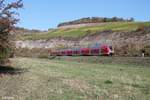 445 054-0 als RE54 RE4613 Frankfurt/Main - Bamberg kurz vor Himmelstadt.