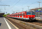   Zwei gekuppelte ET 420 (420 926-8 und 420 987-0) der S-Bahn Köln, als S 19 nach Hennef (Sieg), am 01.06.2019 im Bahnhof Köln Messe/Deutz.