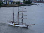 (275'066) - Segelschiff auf der Elbe am 8.