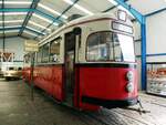 Straßenbahn / Stadtverkehr; Wehmingen ex Hannover;     T 4 Nr.715 von Düwag Baujahr 1951 in Wehmingen ex Hannover am 15.06.2016.