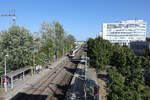 Die Seehas-Linie und ihre Vielfalt: In F�rstenberg trifft Flirt 521 207 aus Konstanz ein auf der Fahrt nach Singen und Engen. 14.August 2026 