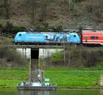 146 016-8 mit Werbung für die Felsenbühne Rathen bei Bad Schandau am 11.06.2016.