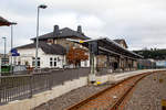   Der Bahnhof Attendorn am 25.12.2017 von der Gleisseite.