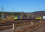 Die an die Captrain Deutschland GmbH vermietete und durch die DE - Dortmunder Eisenbahn GmbH eingesetzte SIEMENS Vectron Dual Mode 248 037-4 „Westfalen“ (90 80 2248 037-4 D-DE) der Alpha Trains Luxembourg s.à.r.l. (Luxembourg) fährt am 17 Februar 2025, mit einem Coilzug (Wagen der Gattung Shimmnis-ttu der Ermewa) durch Scheuerfeld/Sieg in Richtung Köln.

Die SIEMENS Vectron DM wurde 2022 von Siemens Mobility GmbH in München-Allach unter der Fabriknummer 23768 gebaut und an die Alpha Trains ausgeliefert. Die Lok hat die Zulassung für Deutschland und eine Höchstgeschwindigkeit von 160 km/h. Die Hybridlok (Vectron Dual Mode) kann die Antriebsenergie aus der Fahrleitung beziehen (2.400 kW Leistungen am Rad), oder mittels eines MTU 16V 4000 R84 V16-Zylinder-Dieselmotors (2.400 kW Motorleistung, 2.000 kW Leistungen am Rad) erzeugen. 

Die Dortmunder Eisenbahn GmbH (DE) ist eine private Eisenbahngesellschaft aus Dortmund. Die Dortmunder Eisenbahn GmbH ist ein gemeinsames Tochterunternehmen der Dortmunder Hafen GmbH und der Captrain Deutschland GmbH. Sie ist zu 65 Prozent im Besitz der Captrain Deutschland GmbH (deutsche Tochter der SNCF) und 35 Prozent der Anteile hält die Dortmunder Hafen AG. Die DE Infrastruktur GmbH,  mit ca. 50 Kilometern Gleislänge, gehört zu 81 Prozent der Dortmunder Hafen AG und zu 19 Prozent der Captrain Deutschland GmbH
