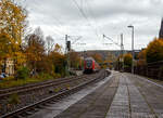 Am 16 Oktober 2025 gab es in Betzdorf/Sieg eine Weichenstörung, so hatte der gerade in den Bahnhof Kirchen/Sieg eingefahrene RE 9 - Rhein Sieg Express (RSX) Siegen - Köln – Aachen, geschoben von der 146 006-2 (91 80 6146 006-2 D-DB) der DB Regio NRW, länger Hp 0 und musste einen entgegenkommenden Güterzug abwarten.  Am 16 Oktober 2025 gab es in Betzdorf/Sieg eine Weichenstörung, so hatte der gerade in den Bahnhof Kirchen/Sieg eingefahrene RE 9 - Rhein Sieg Express (RSX) Siegen - Köln – Aachen, geschoben von der 146 006-2 (91 80 6146 006-2 D-DB) der DB Regio NRW, länger Hp 0 und musste einen entgegenkommenden Güterzug abwarten.