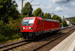 Die 187 128 (91 80 6187 128-4 D-DB) der DB Cargo AG f�hrt am 23 Juli 2026 solo auf Tfzf (Triebfahrzeugfahrt) / Lz (Lokzug) durch Kirchen/Sieg in Richtung K�ln.

Die Bombardier TRAXX F140 AC3 wurde 2017 von der Bombardier Transportation GmbH in Kassel unter der Fabriknummer 35276 gebaut. Die TRAXX F140 AC3 Varianten der DB Cargo AG (BR 187.1) haben keine Last-Mile-Einrichtung. Die H�chstgeschwindigkeit betr�gt 140km/h. Die Lok hat nur die Zulassung f�r Deutschland. Die Lokomotiven k�nnen in gemischter Mehrfachtraktion mit BR185 und BR186 eingesetzt werden.
