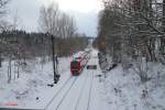 615 562 als RE 3694 Regensburg - Hof bei der Einfahrt in Reuth bei Erbendorf.