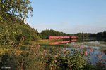 612 486 + 971 + 665 als RE 3698 Regensburg - Hof kurz vor Wiesau/Oberpfalz.