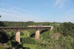 440 914  Regensburger Akaden  + ein unbekannter überqueren das Beratzhausener Viadukt als ag84407 Neumarkt/Oberpfalz - Plattling.