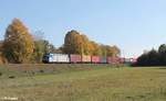 187 001 zieht ein Containerzug gen Norden bei Himmelstadt. 13.10.18