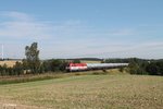 223 034 mit einem Kesselzug auf dem Seußener Viadukt auf dem Weg nach Regensburg.