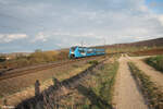 2463 102-0 als RE80 70230 München HBF - Würzburg kurz hinter Treuchtlingen. 23.03.24