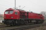 HVLE V330.5(250 008-0)stand am Morgen des 06.12.2014 zur groen berraschung des Fotografen im Bahnhof Rostock-Bramow abgestellt.