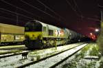 Eine Class 66 der HGK ruht sich am 01.02.2012 in Rostock-Seehafen Sd aus.