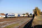 223 144 mit dem Containerzug vom ATW nach Hof in Pechbrunn.