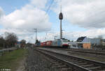 186 502-1 mit einem Containerzug in Nürnberg Hohe Marter. 25.03.24