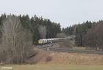 077 023-5 zieht bei Oberteich den Zementzug Rüdersdorf - Regensburg 23.02.17